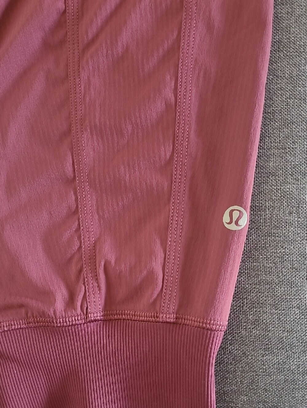 Lululemon In Flux Crop - Picture 4 of 9